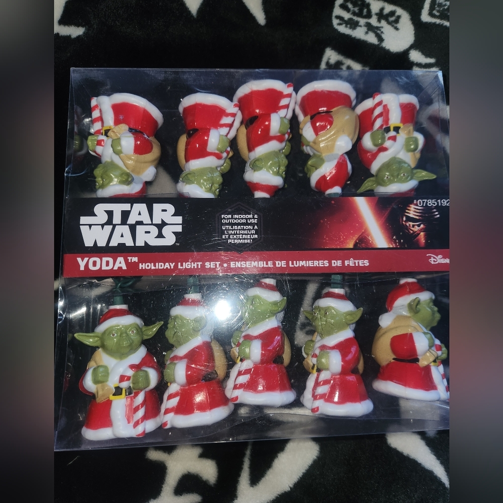 NEW Star Wars Yoda holiday Light set